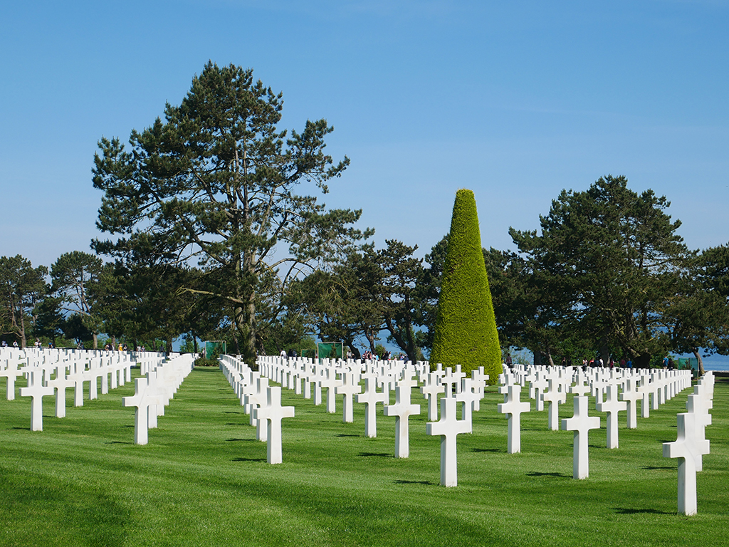 BAIV US cemetery Omaha 1